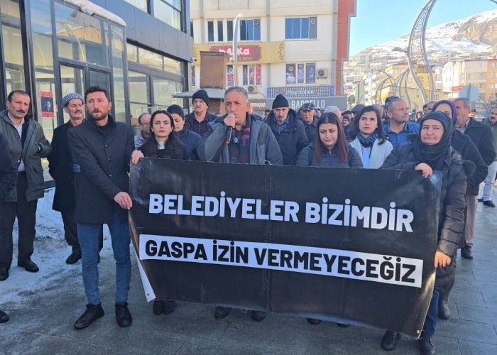 Hakkari Dem Parti "Van Belediyesi Halkındır, Bu bir irade gaspıdır"