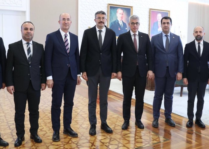 Hakkâri Heyetinden Sağlık Bakanı Memişoğlu’na Ziyaret