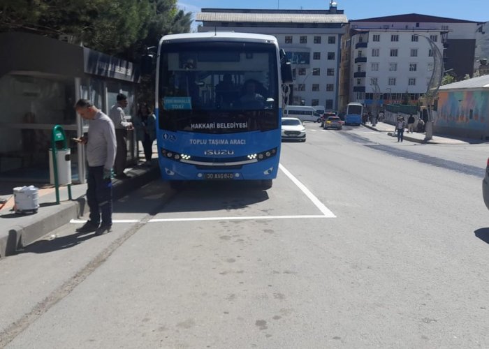 Hakkari’de duraklara parka karşı yeni önlem