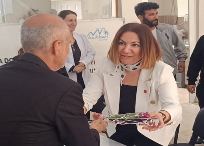 Başkan Çakırbeyli, emekçileri unutmadı