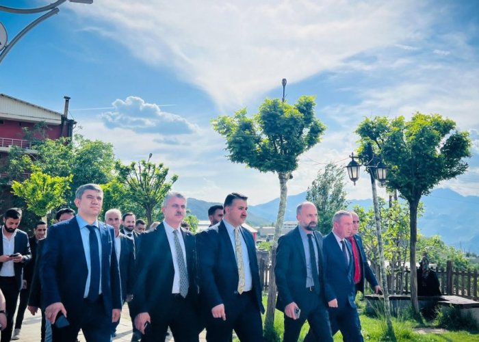 Başkan Demir: “Omuz omuza, aynı heyecanla çalışıyoruz