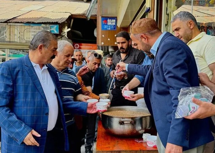 Yüksekova'da aşure etkinliği düzenlendi