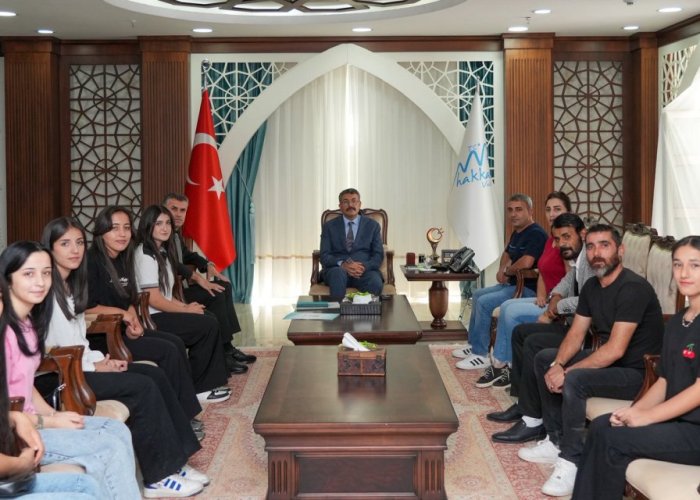 Ters Lale Kulübü'nden Vali Çelik'e ziyaret