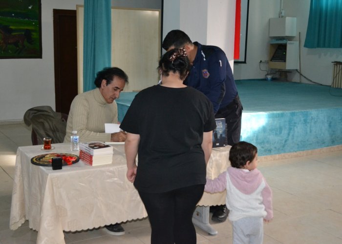 Hakan Taş Cezaevinde Mahkûmlara Umut Oldu