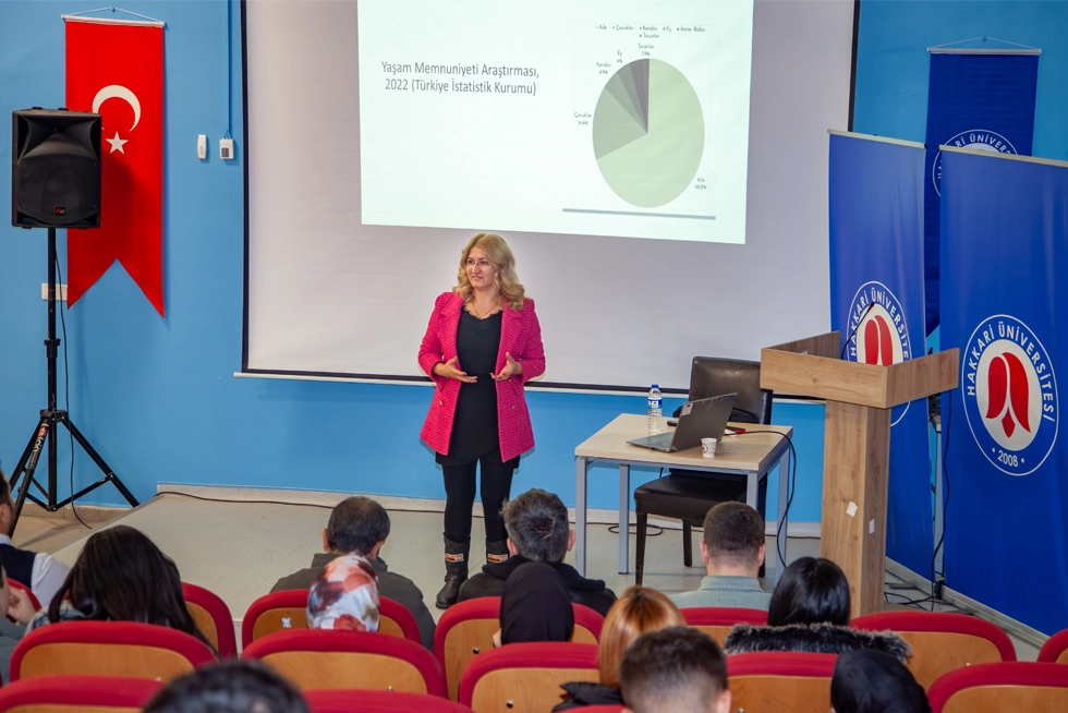 Hakkari’de Kadın ve Aile Semineri
