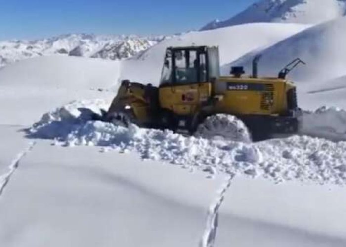 Hakkâri’de 231 yerleşim yolu yeniden ulaşıma açıldı