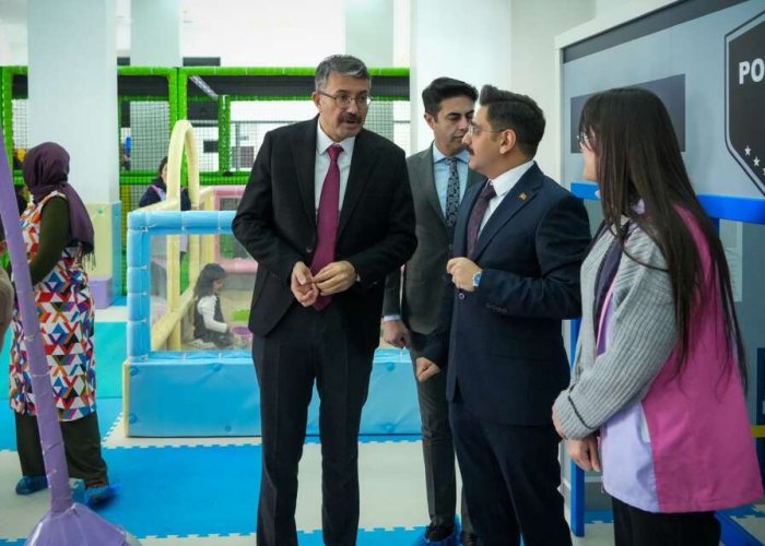 Vali Ali Çelik’ten Sentetik Buz Pisti’ne ziyaret