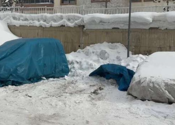 Yüksekova 'Buz Devri'ni yaşıyor