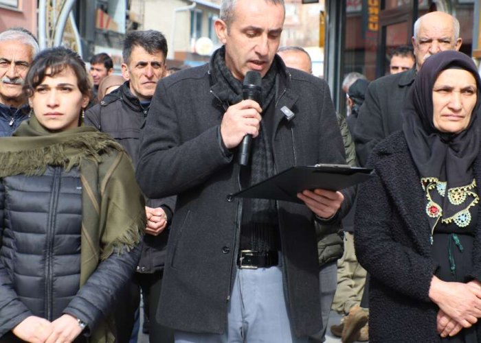 Dem Parti ESP'ye yönelik gözaltları protesto etti