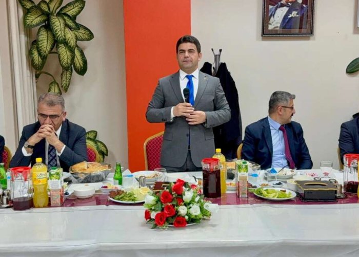 Hakkari’de eğitim camiası iftarda buluştu