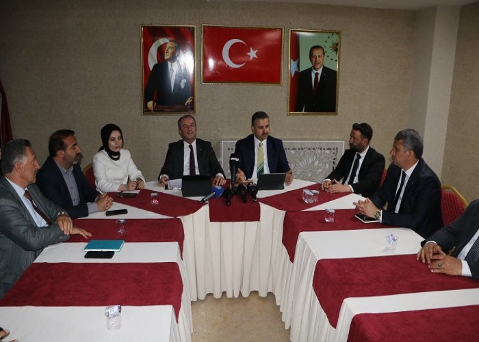 Hakkari için yeni yol planı masada