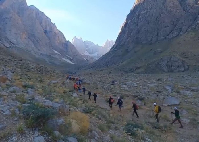 Hakkari'nin zorlu zirvelerinde hayati tatbikat