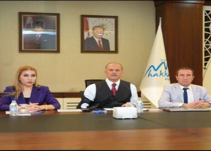 Hakkari’de sosyal yardım çalışmaları değerlendirildi