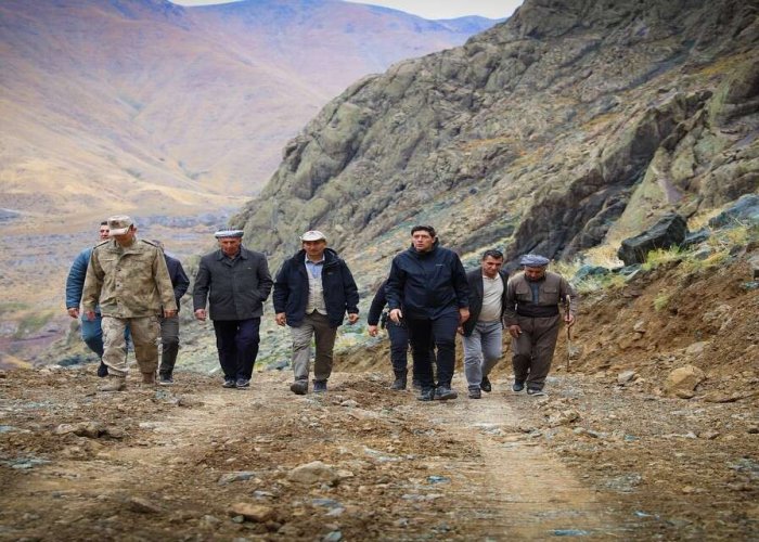 Şemdinli Kaymakamı Erdoğan, Geverok Yaylası yolunu inceledi
