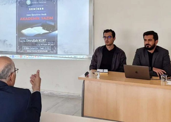 Hakkari Üniversitesi’nde Akademik Yazım Semineri