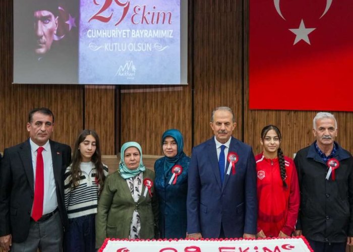 Hakkari’de 103. yıl resepsiyonu