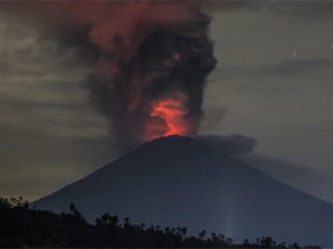 Bali'de acil tahliye uyarısı yapıldı