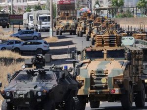 Afrin operasyonuna hazırlık! Zırhlı araç ve birlikler sınırda
