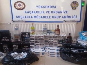 Hakkari’de polis gümrük kaçağı malzemeler ele geçirdi