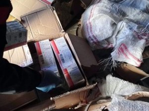 Hakkari’de silah ve sentetik ecza ürünü operasyonu