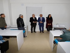 Kaymakam Ayca’dan kursiyerlere ziyaret