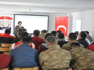 Jandarmadan, “Suç mağduru çocuklar” konulu eğitim semineri