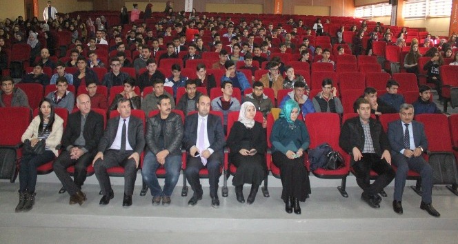 Van’da ‘Gelecek Uzayda’ semineri