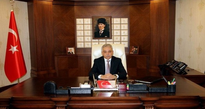 Vali Toprak’tan yeni yıl mesajı