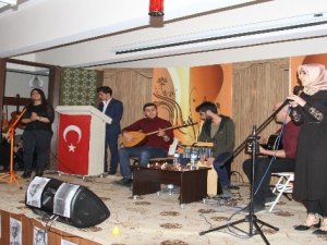 Şemdinli’de şiir dinletisi