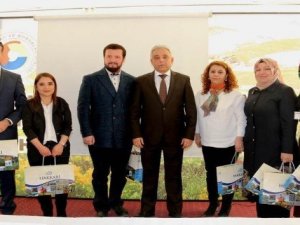 Hakkari’de sağlık çalışanlarına NRP kursu verildi