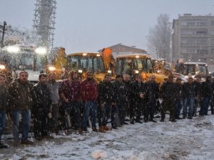Hakkari Belediyesinden kar seferberliği