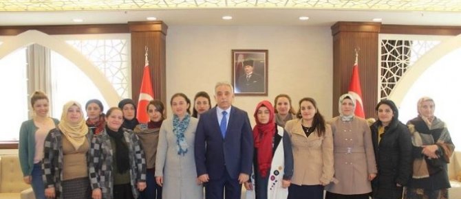 Kadın çiftçilerden Vali Toprak’a teşekkür ziyareti