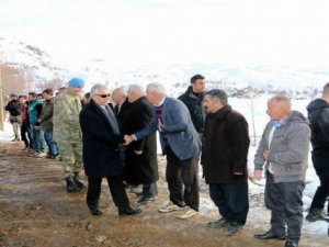 Vali Toprak’tan Geçitli köyüne ziyaret
