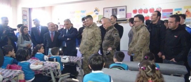 Şehit Koyuncu’nun adı kütüphaneye verildi