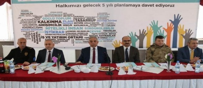 Hakkari’de DAKA 11. Kalkınma Planı İl İstişare Toplantısı