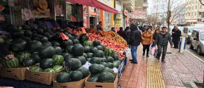 Van’da sarı çizgi uygulaması başladı