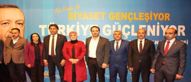 Hakkari Ak Parti gençlik kongresi yapıldı
