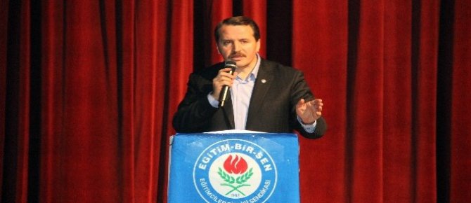 Memur-Sen Genel Başkanı Yalçın, Hakkari’de İl Divan Toplantısı’na katıldı