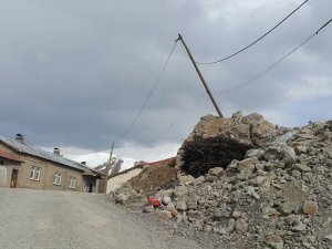Telefon Direkleri Tehlike Saçıyor