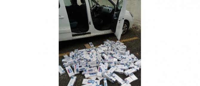 Van’da kaçak sigara operasyonu