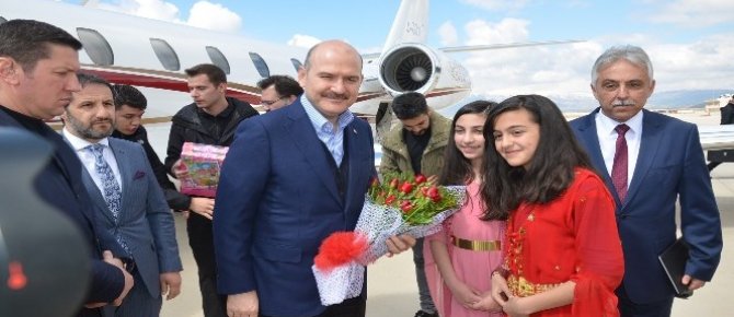 İçişler bakanı Süleyman Soylu Yüksekova’ya geldi