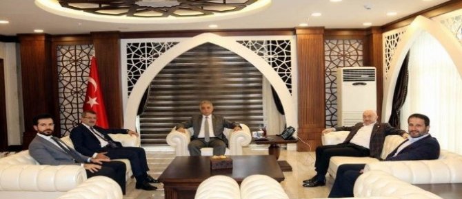 İnsan hakları komisyonu Vali Toprak’a ziyaret etti