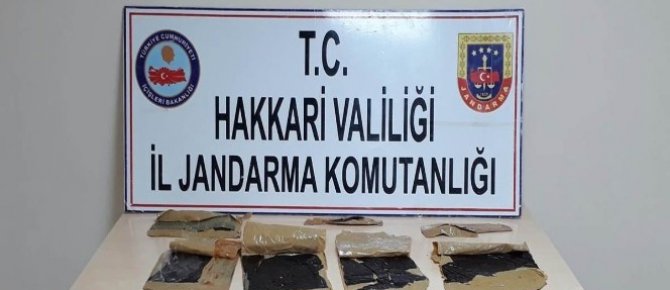 Kanada’ya götürülmek istenilen Afyon sakızı gele geçirildi