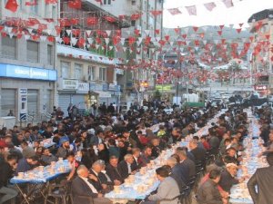 VEDAŞ ve VEPSAŞ’tan iftar yemeği