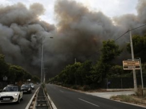 Yunanistan’daki yangın felaketinde ölü sayısı 79’a yükseldi