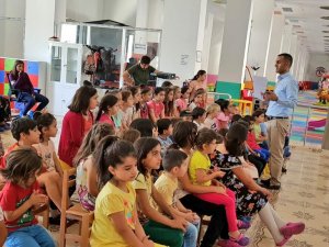Çocuk Oyun ve Kültür Merkezi Hakkarili Çocukları Ağırlıyor