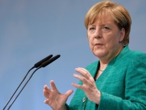 Merkel: 'Türkiye’de ekonomik refah görmek istiyoruz'