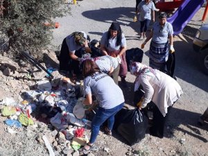 Çukurca Belediyesi’ne Bağlı İŞKUR Çalışanları Aralıksız Çalışıyor