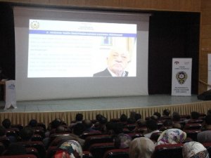 Hakkari'de "Terörü Hep Birlikte Durdurabiliriz" semineri