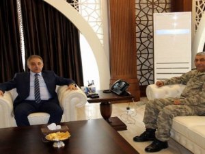 Tuğgeneral Kalın'dan Vali Toprak'a ziyaret